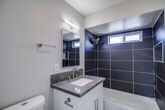 854 45th St in San Diego, CA - Building Photo - Building Photo