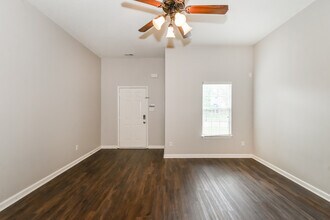 1735 Addison Park Cove in Cordova, TN - Building Photo - Building Photo