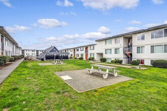 Parc 11th in Everett, WA - Building Photo - Building Photo