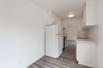 1634 Milvia in Berkeley, CA - Building Photo - Interior Photo