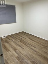 28 Ladore Dr in Brampton, ON - Building Photo - Building Photo