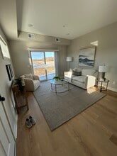 Oneka Fields Townhomes in Hugo, MN - Foto de edificio - Building Photo