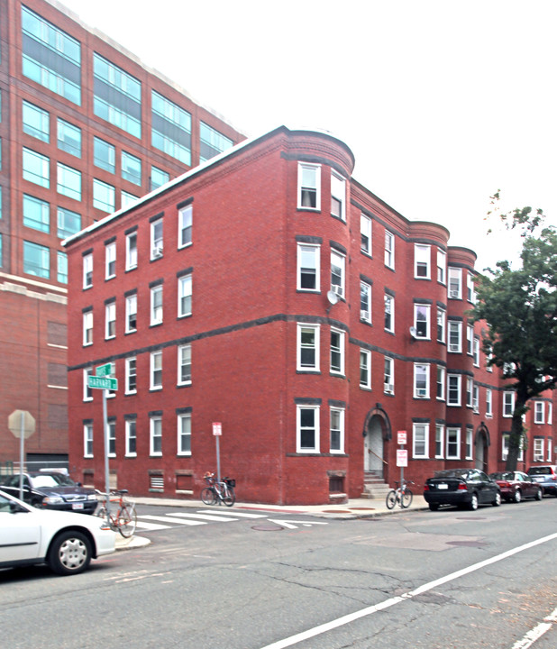 119 Harvard St in Cambridge, MA - Building Photo