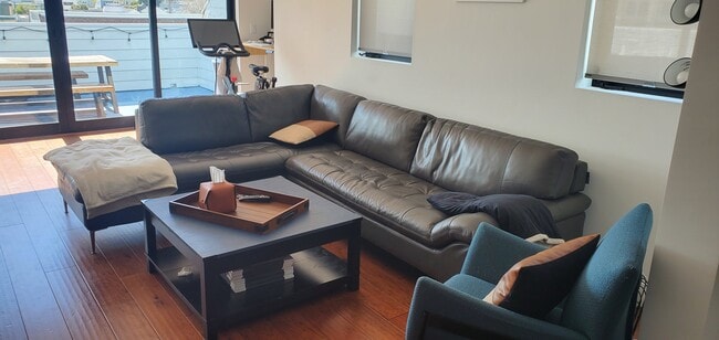 3906 24th St, Unit C in San Francisco, CA - Building Photo - Building Photo