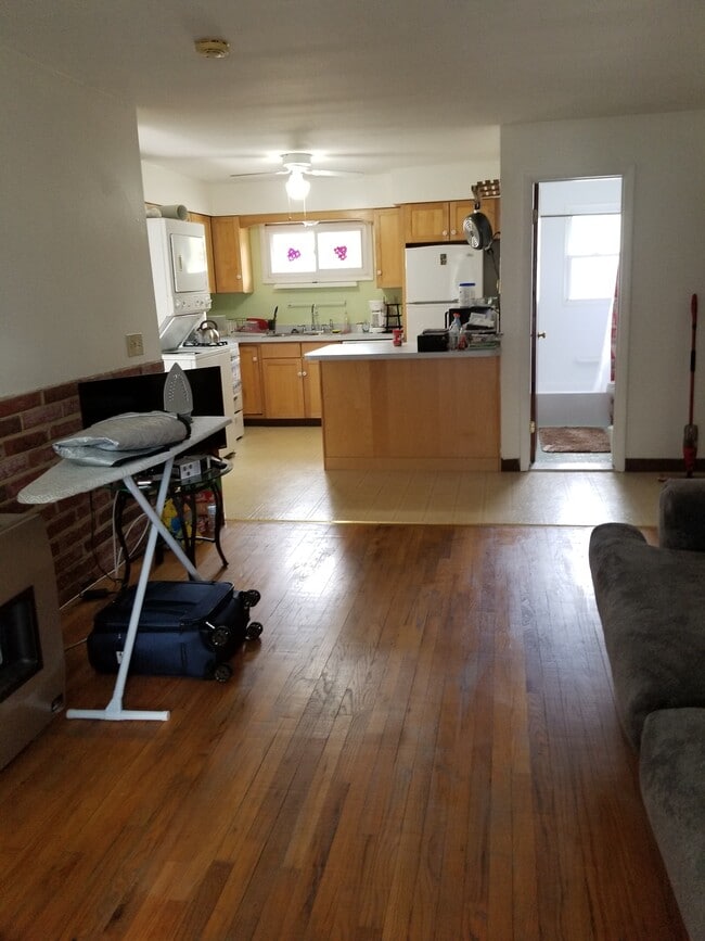 3101 Lone Pine Rd, Unit 2nd floor in Schenectady, NY - Building Photo - Building Photo