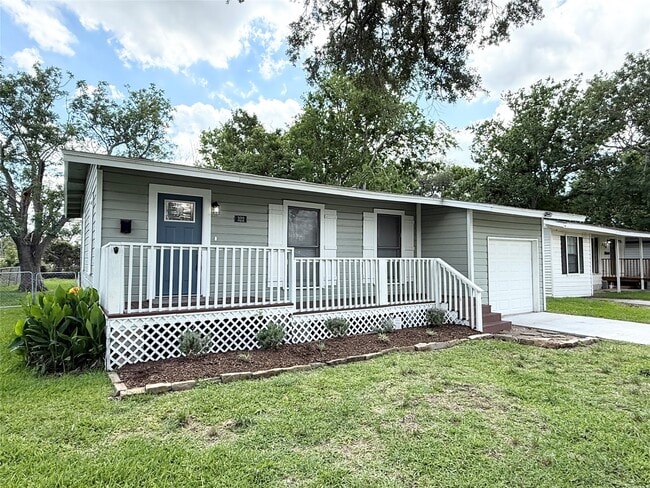 property at 322 Azalea St