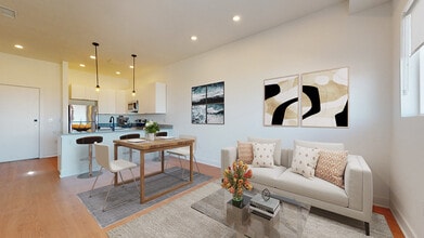 The Mile in Denver, CO - Foto de edificio - Interior Photo