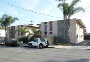 Pride of Ownership - East Costa Mesa Apartments