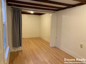 232 Cambridge St, Unit 8 in Boston, MA - Building Photo - Building Photo