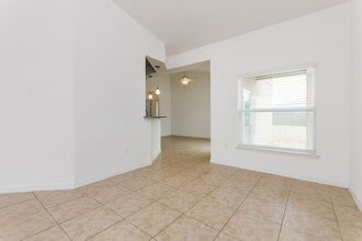 1143 Doncaster Ct in Kissimmee, FL - Building Photo - Building Photo