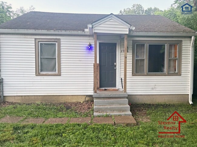 property at 2806 Brooks Ave