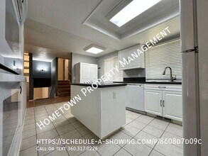 4218 Glen Terra Dr SE in Olympia, WA - Building Photo - Building Photo