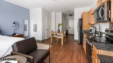 302 13th St S, Unit 536 in Birmingham, AL - Building Photo - Building Photo