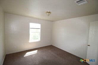 4205 Primrose Dr, Unit B in Copperas Cove, TX - Building Photo - Building Photo