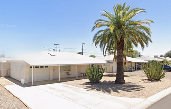 11359 N 112th Dr in Youngtown, AZ - Building Photo