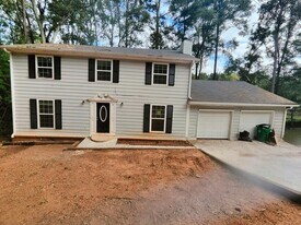 3272 Idlecreek Ln in Decatur, GA - Building Photo