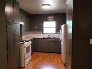 614 S McFarland St in Stillwater, OK - Building Photo - Building Photo