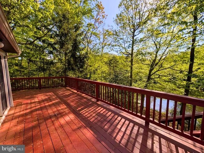 property at 11290 Gunsmoke Ct