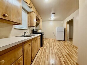 308 S Magnolia Ave in Erick, OK - Building Photo - Building Photo