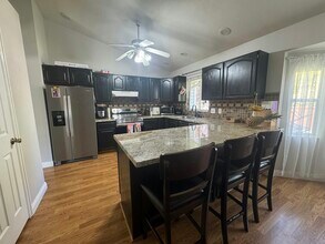 1067 E 100 S St in Lindon, UT - Building Photo - Building Photo