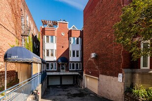 2197 Prud'homme Av in Montréal, QC - Building Photo