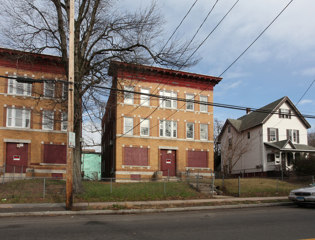 154 Westland St in Hartford, CT - Building Photo - Building Photo