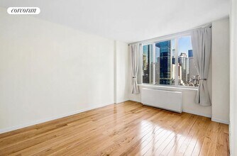 232-236 E 47th St in New York, NY - Building Photo - Building Photo