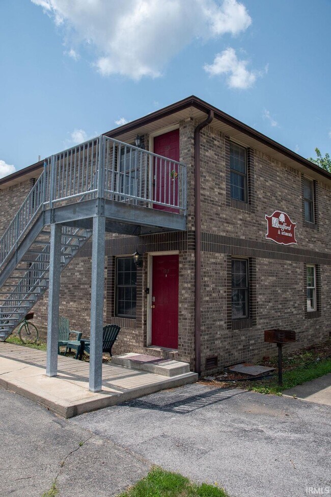 1727 W Ashland Ave in Muncie, IN - Building Photo - Building Photo