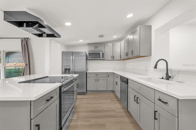 1260 Seminola Blvd in Casselberry, FL - Building Photo - Building Photo