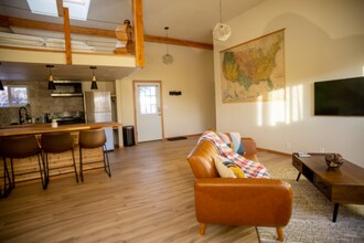 5855 S View Rd in Laramie, WY - Building Photo - Building Photo