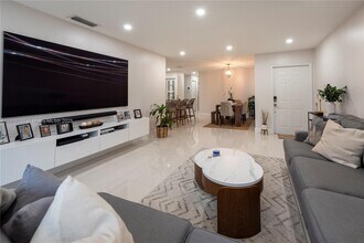 17953 SW 29th Ln in Miramar, FL - Building Photo - Building Photo