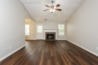 429 Village Cir in Stockbridge, GA - Building Photo - Building Photo