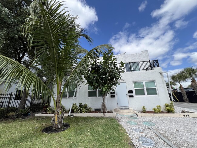 property at 1709 Mercer Ave