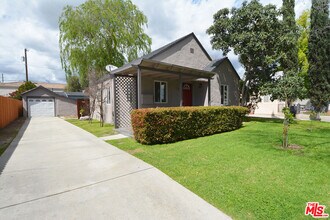 179 W Spazier Ave in Burbank, CA - Building Photo - Building Photo