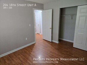 204 18th St in Grottoes, VA - Building Photo - Building Photo