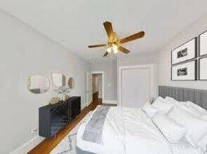 735 Parker St in Boston, MA - Foto de edificio - Building Photo