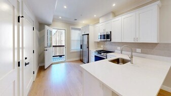 181 Allston St, Unit #7 in Boston, MA - Building Photo