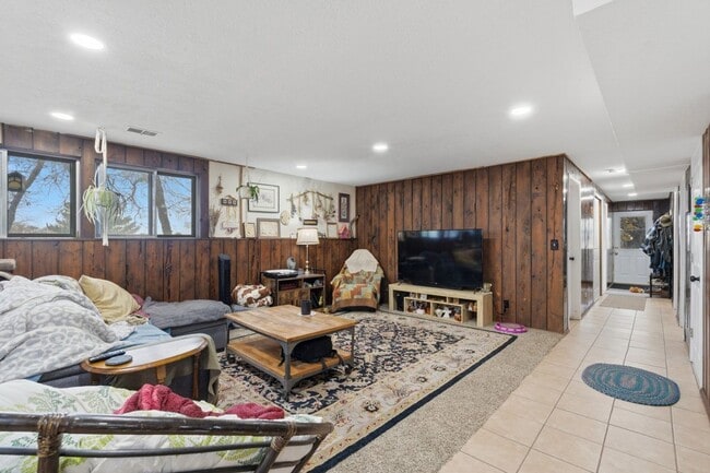 4050 Taylor Ave in Ogden, UT - Building Photo - Building Photo