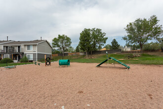 Broadmoor Ridge in Colorado Springs, CO - Building Photo - Building Photo