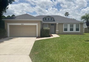 635 Heather Glen Loop in Winter Haven, FL - Building Photo