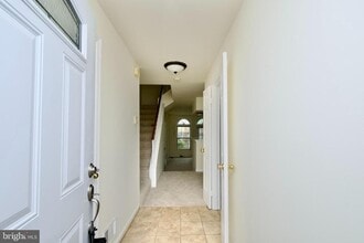 7810 Lake Pleasant Dr in Springfield, VA - Building Photo - Building Photo