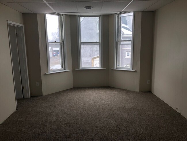 property at 1122 16th Ave
