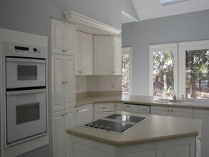 7 Hickory Knoll Pl in Hilton Head Island, SC - Building Photo - Building Photo