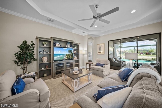 9361 Terresina Dr in Naples, FL - Building Photo - Building Photo