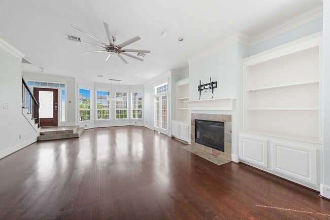 property at 2111 Beall St