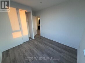 3100 Keele St in Toronto, ON - Building Photo - Building Photo