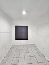 330 SW 79th Ct-Unit -0 in Miami, FL - Building Photo - Building Photo