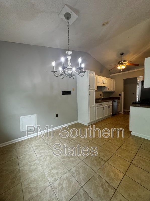 100 Clear Lake Dr in Simpsonville, SC - Building Photo - Building Photo