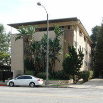 1052 Del Mar Blvd Apartments