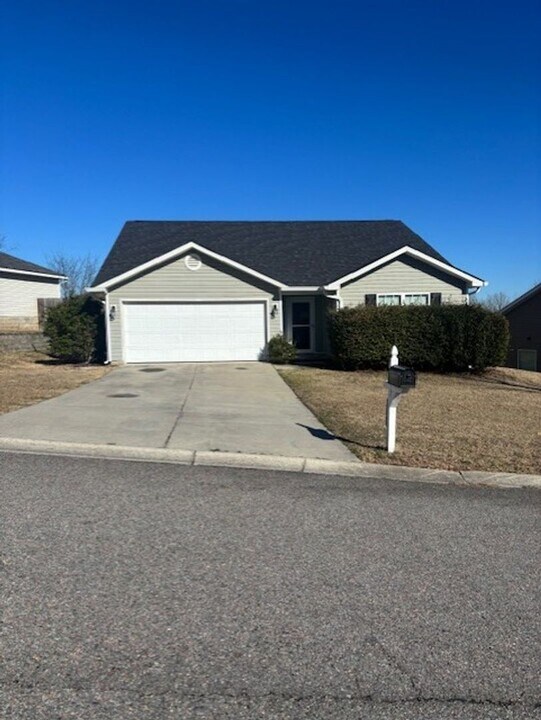 2142 Winding Trail Rd in Graniteville, SC - Foto de edificio